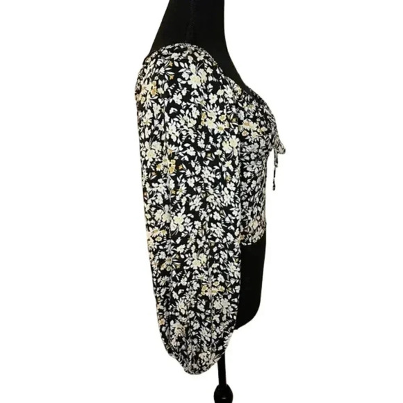 Sienna Sky Small Black Yellow Floral Square Neck Crop Smocked Top - Picture 4 of 14